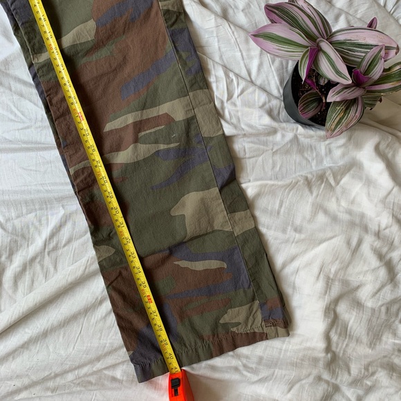 Camo Cargo Pants - Picture 5 of 7